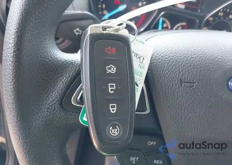 2019 Ford Escape Se from USA, damaged, VIN 1FMCU9GD3KUB43174